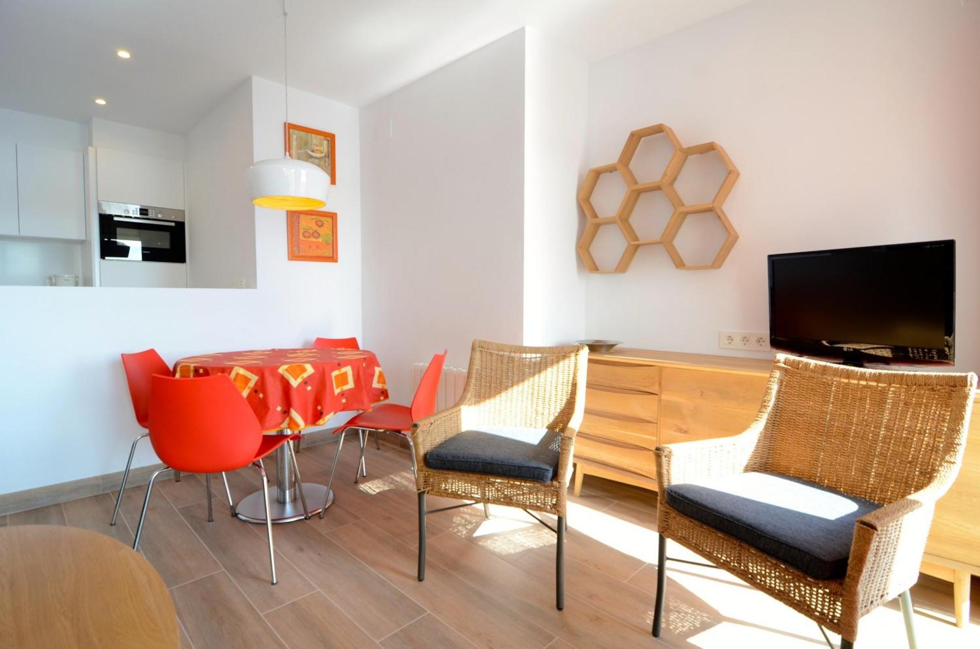 Passeig Del Mar - Apartamentos Primera Linea L' Escala エクステリア 写真